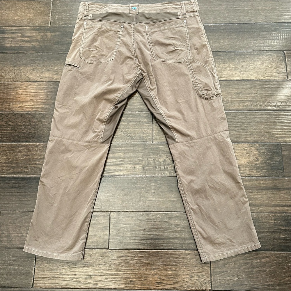 KUHL Pants Mens 38x30 Radio Outdoor Hiking Work Khaki - Picture 2 of 15
